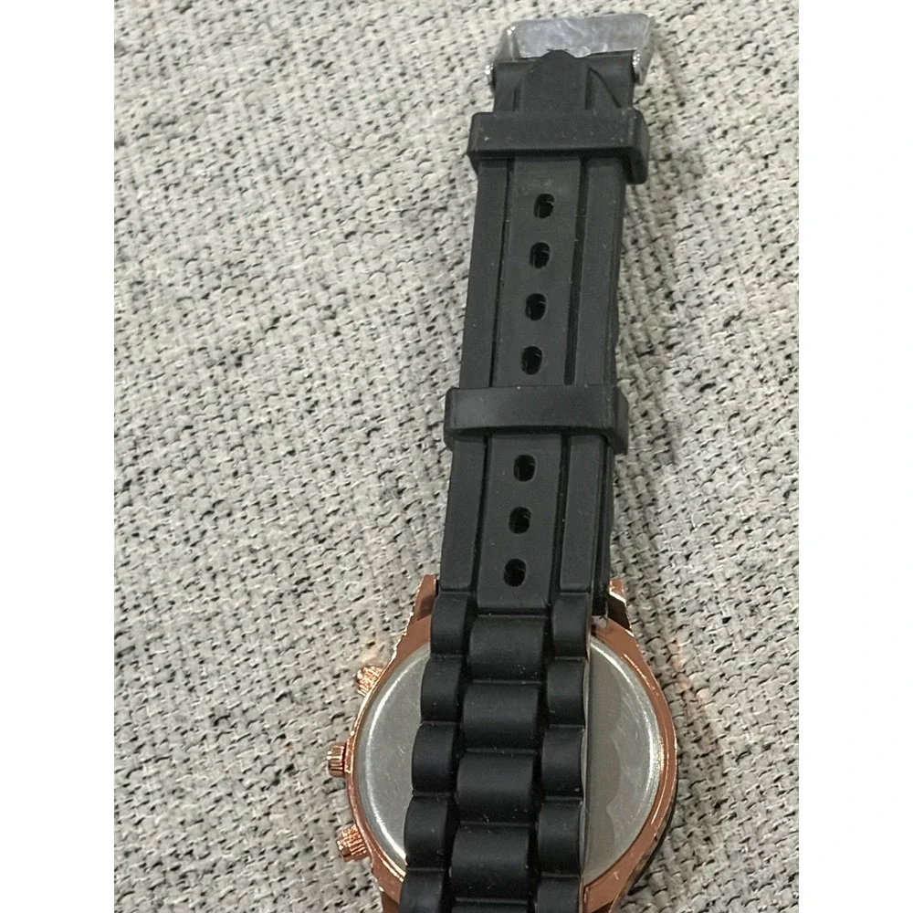 Geneva Watch Black Silicone Band Gold Accents Women's‎ Fashion Wristwatch